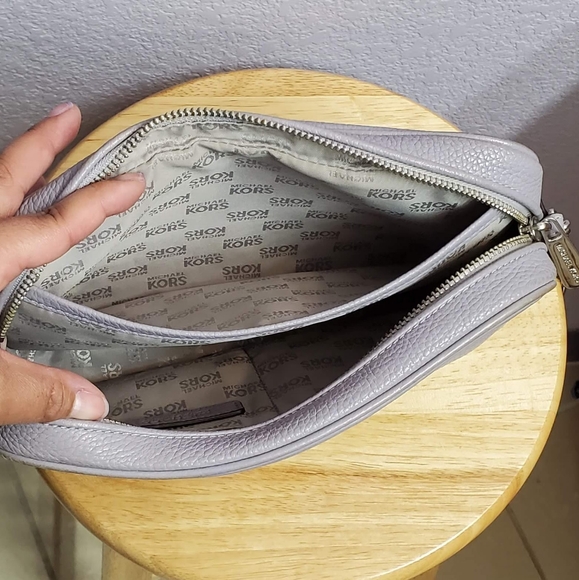 Michael Kors EW Crossbody - Lilac - Picture 6 of 8